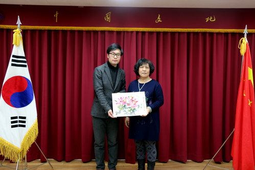 �����黭���ҡ��ر��� ��������߽�����������н���