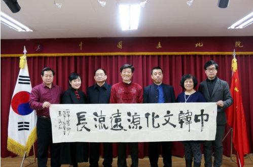 �����黭���ҡ��ر��� ��������߽�����������н���