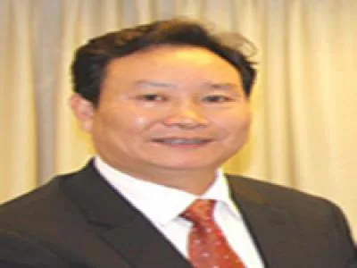 李东辉