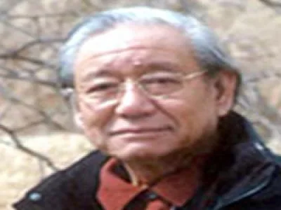 杜滋龄