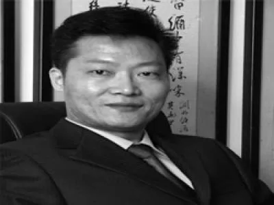 米启伟